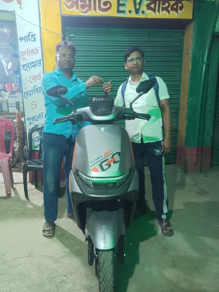 Happy Prakriti EV customer 4