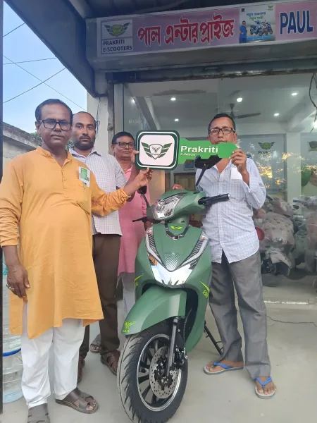 Happy Prakriti EV customer 6